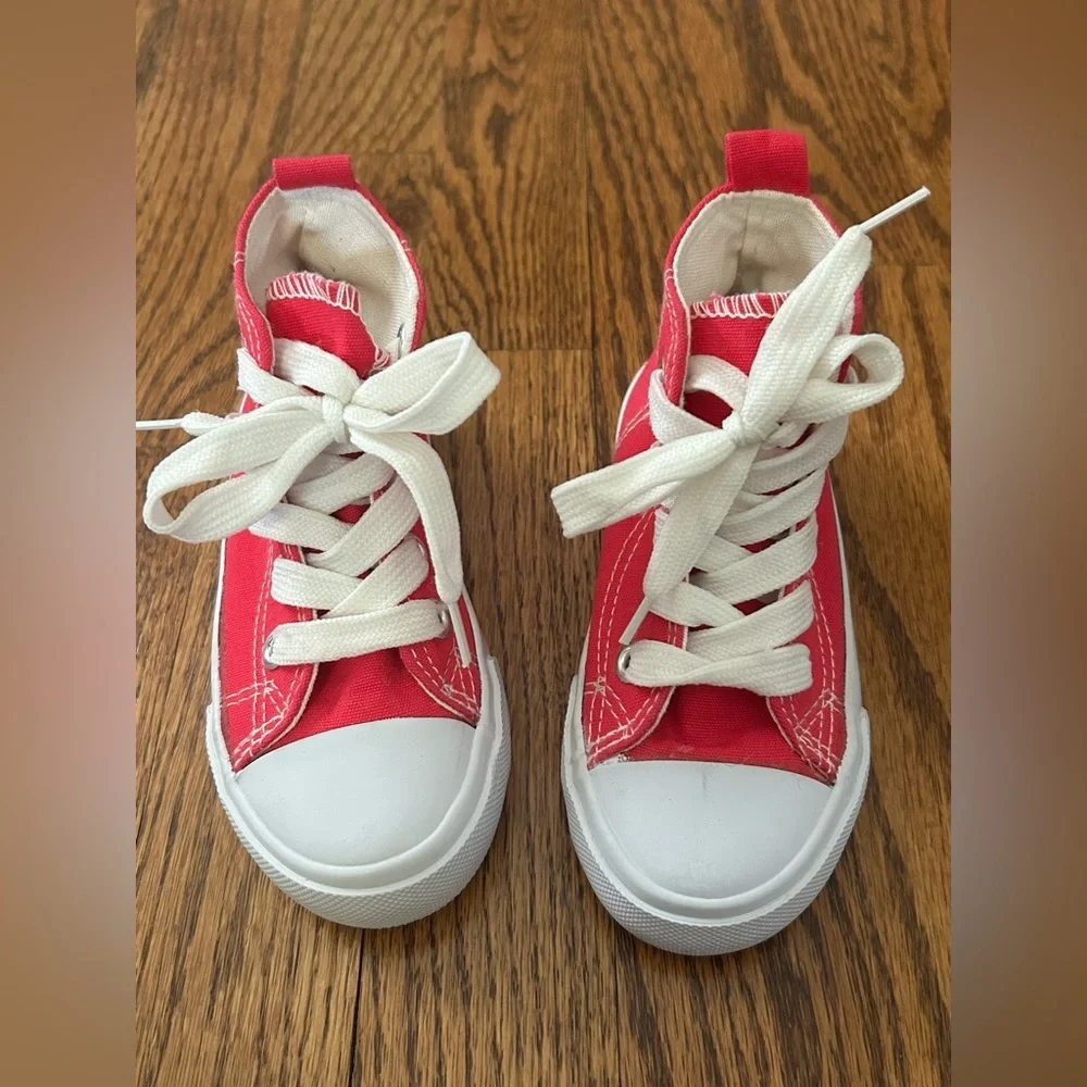 Zoogs Pink High Top Sneakers Canvas Lace Up Casual Toddler Shoes Girls Size 8